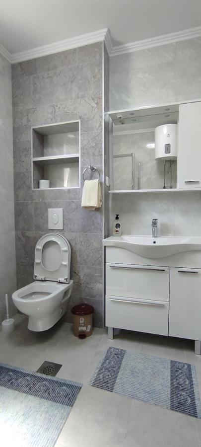 One Bedroom Apartment Gogo With Private Parking เนอุม ภายนอก รูปภาพ
